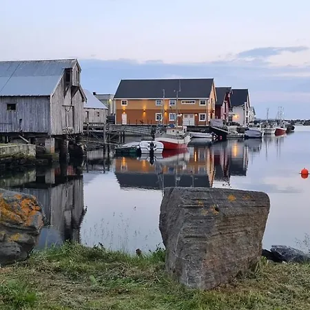 Rorbu I Bud Havn Extérieur photo
