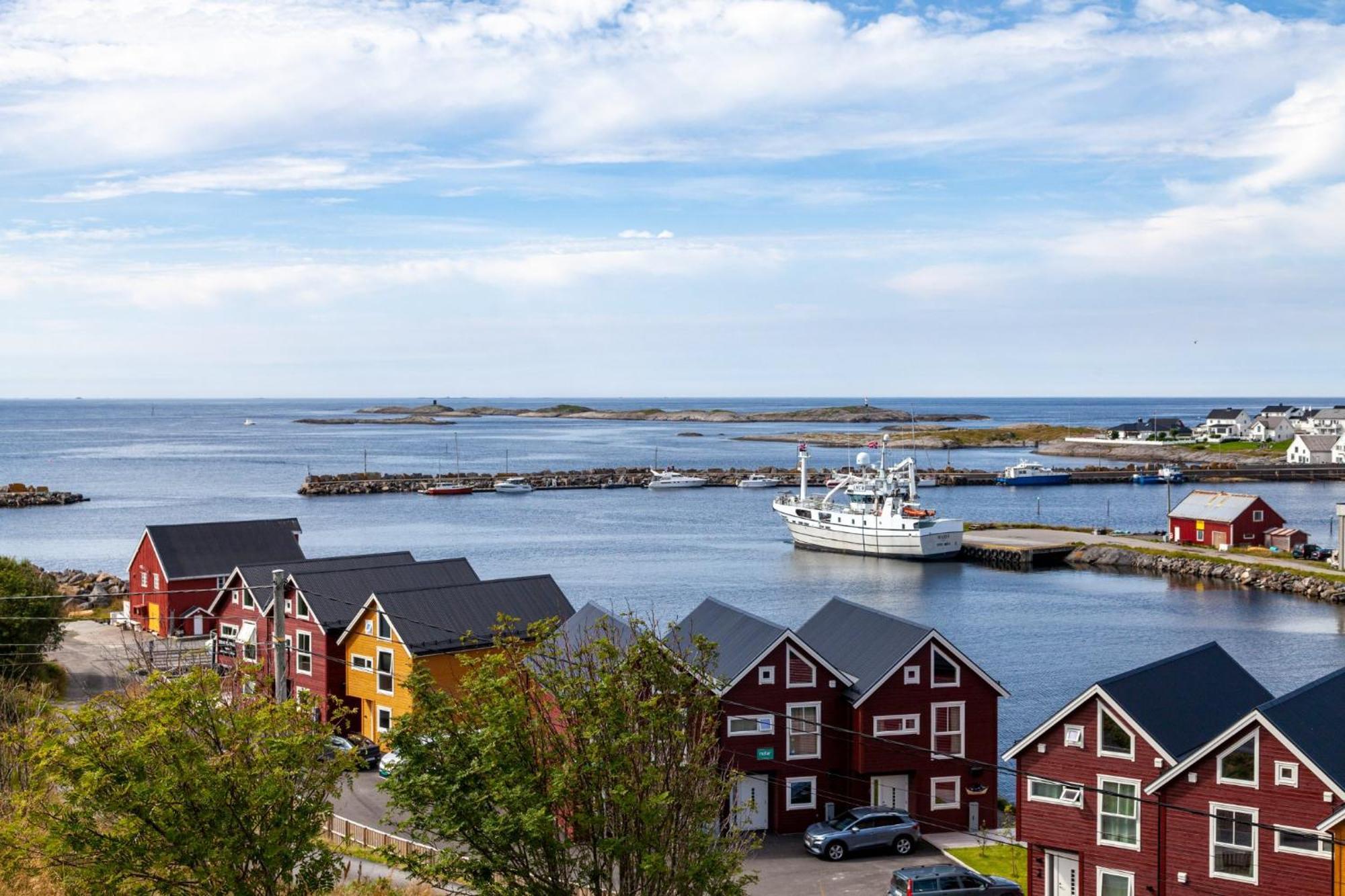 Holiday home Rorbu I Havn Bud