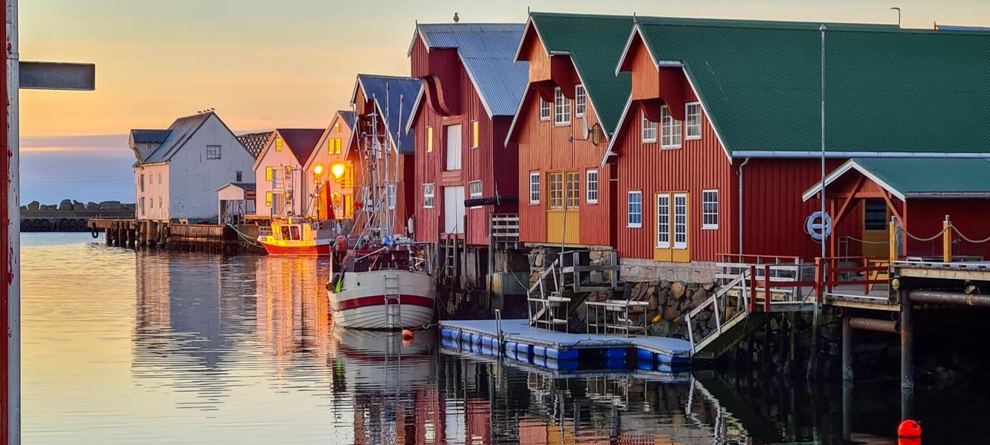 Rorbu I Havn *