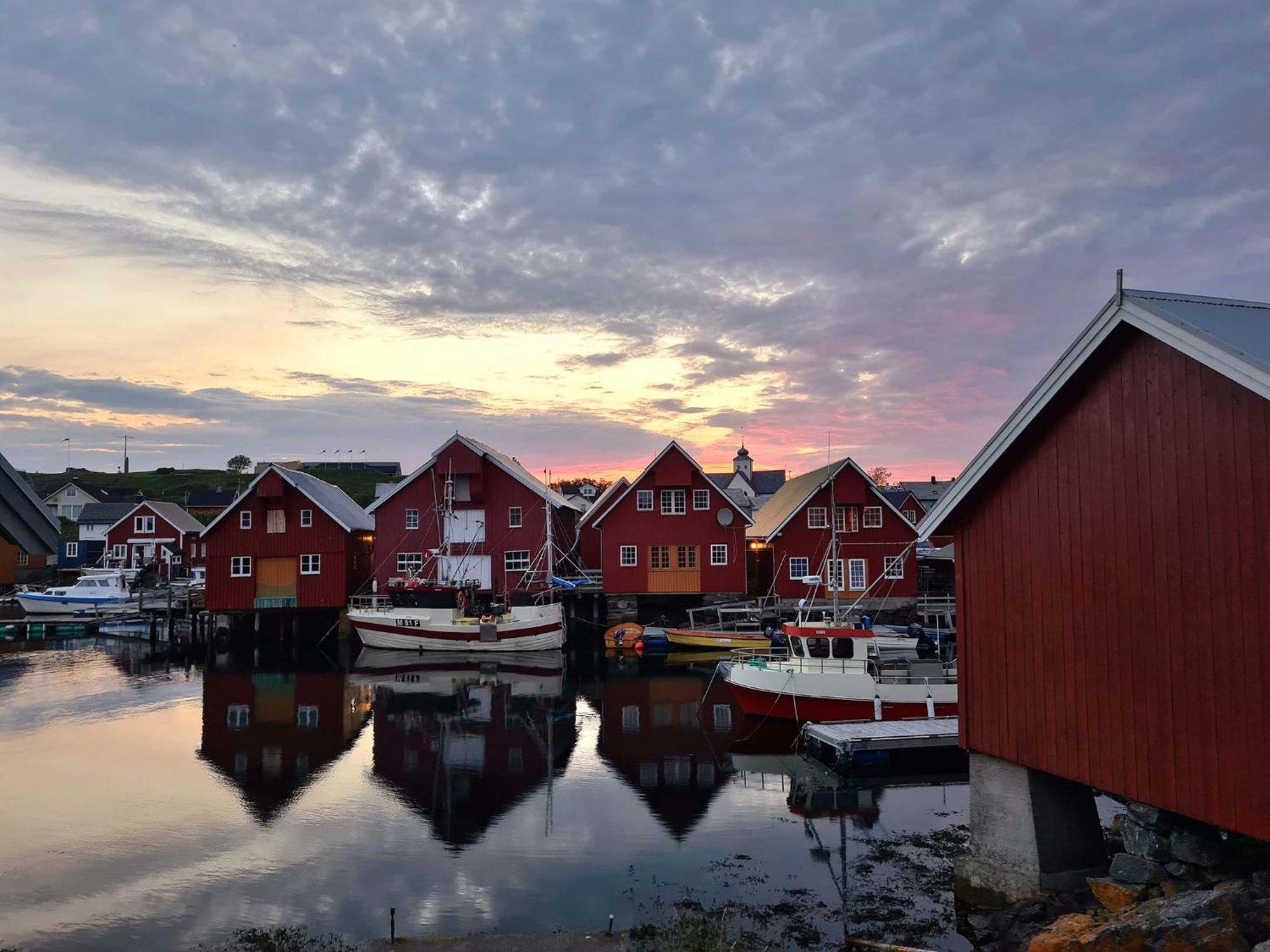 Rorbu I Havn Holiday home Bud